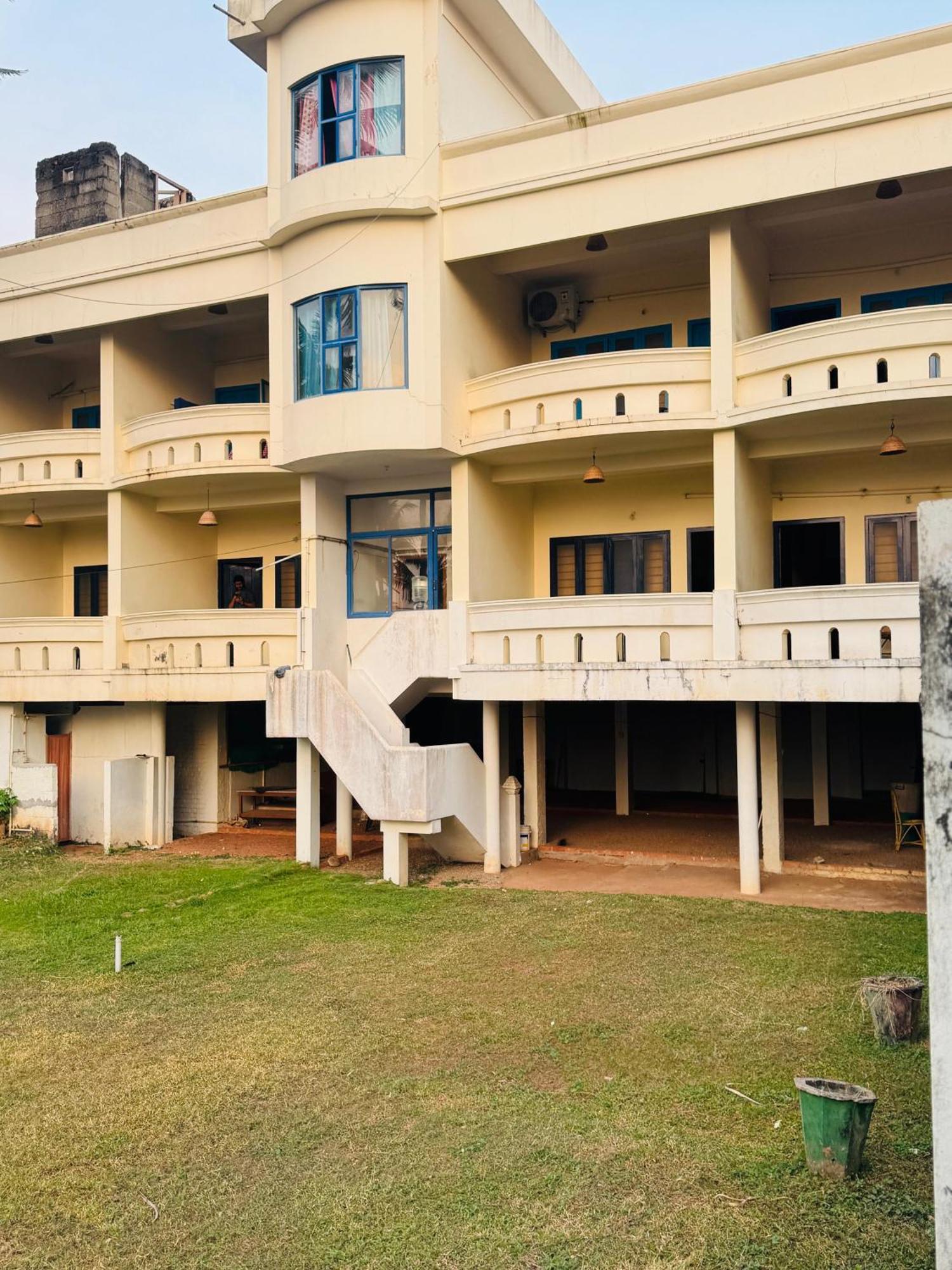 Beach View Balcony Resort By Hello Varkala Exterior foto