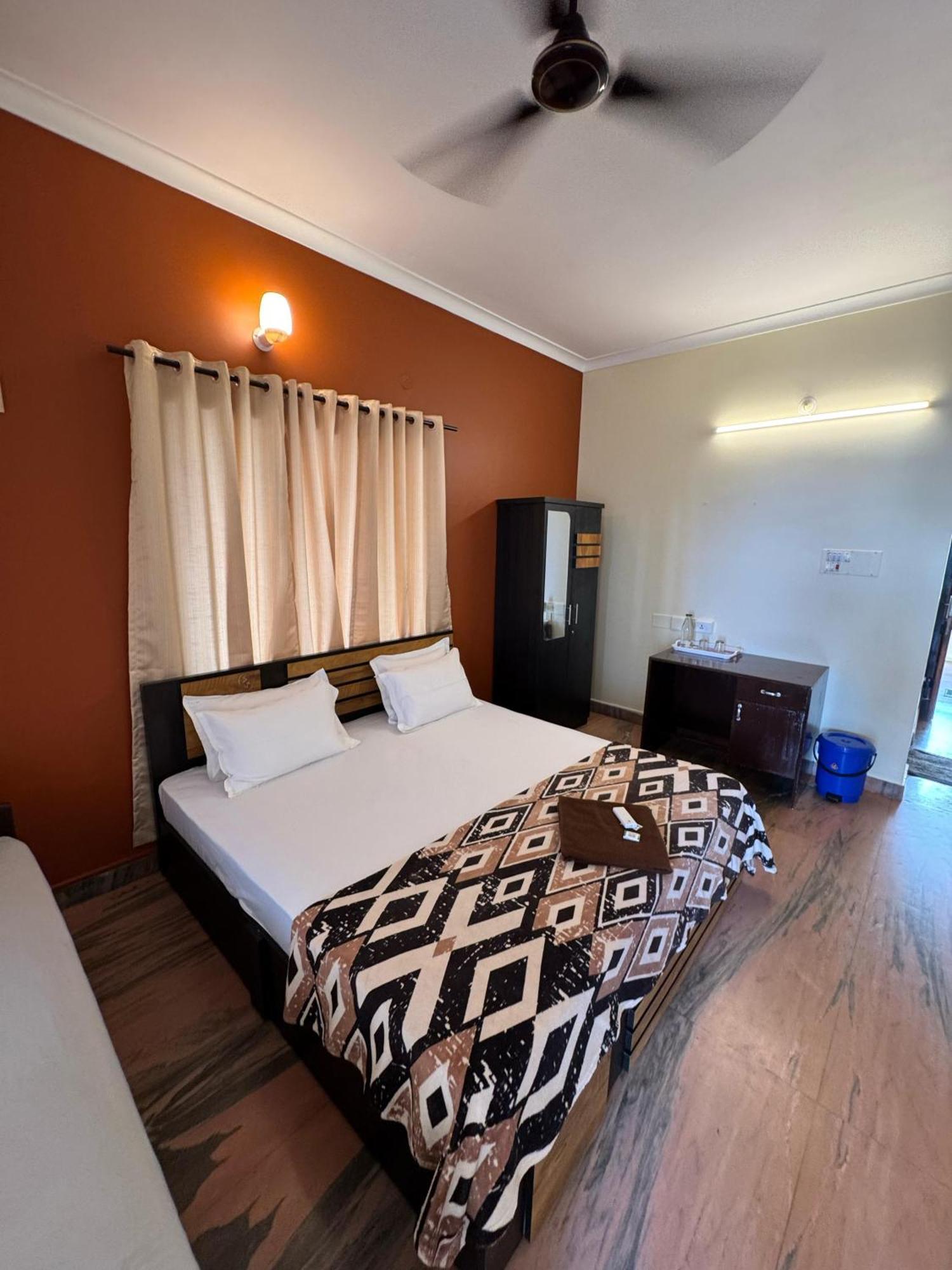 Beach View Balcony Resort By Hello Varkala Exterior foto